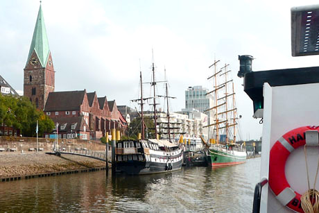 Bremer Hafenrundfahrt und Schnoorviertelbesuch