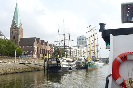 Bremer Hafenrundfahrt und Schnoorviertelbesuch