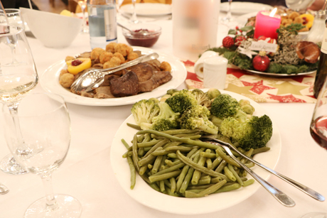 Festliches Weihnachtsessen