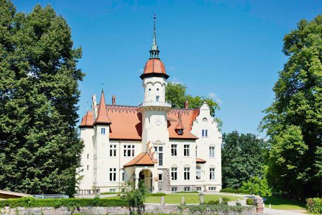 M&auml;rchenhaftes Schloss Tralau