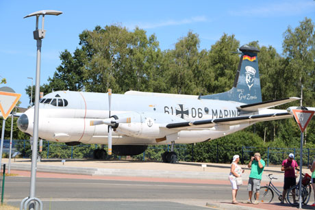 Luftschiffe, Flugzeuge und Hubschrauber im Aeronauticum