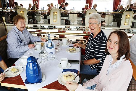 Große VHSt-Jubiläums-Elbkreuzfahrt