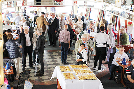 Große VHSt-Jubiläums-Elbkreuzfahrt