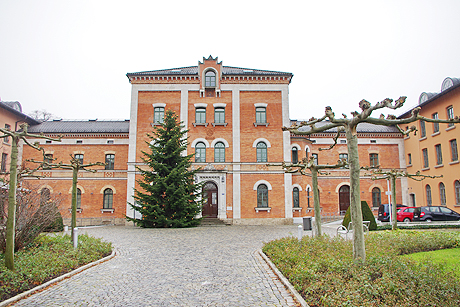 Mehr als Berge, Schlösser und Trachten