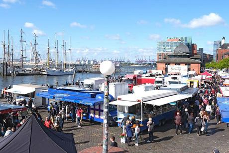 Hamburger Fischmarkt kehrt mit 'Vollaufgebot' zur&uuml;ck