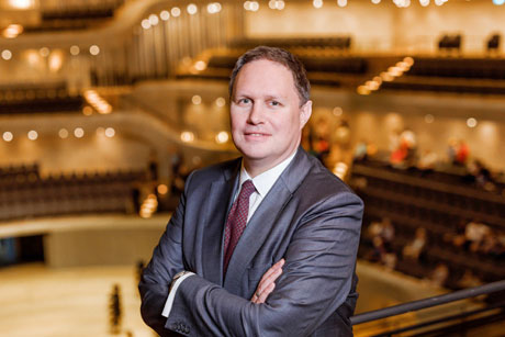 Fotos: Senator  Dr. Carsten Brosda in der Elbphilharmonie (c) Hernandez für die Behörde für Kultur und Medien