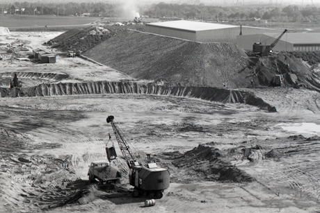 Erste Bauarbeiten auf dem DESY-Gelände 1962, Foto: (c) DESY / Reimo Schaaf