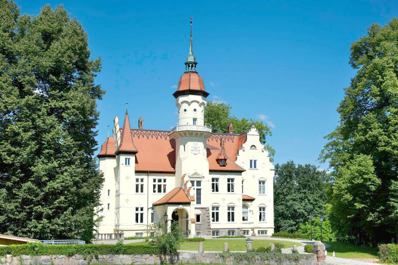 M&auml;rchenhaftes Schloss Tralau